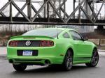 Ford Mustang V6 2012 года